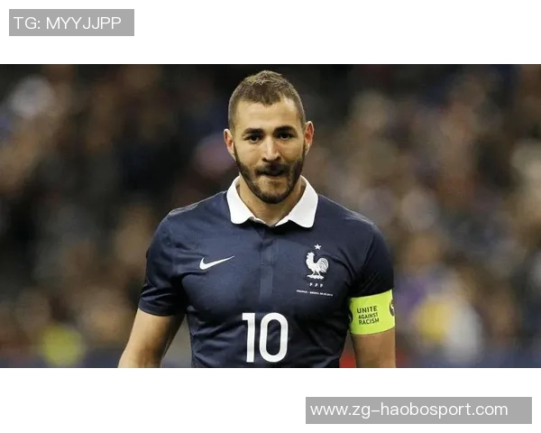 本泽马：从足球天才到传奇巨星的辉煌旅程与未来展望